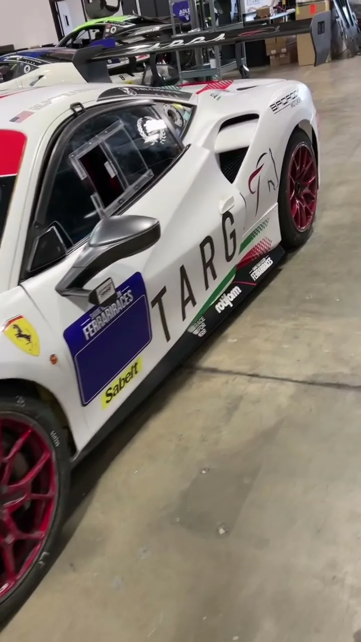 Re-wrapping Michael Petramalo’s Ferrari 488 Challenge after its rebuild